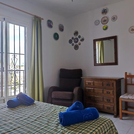 Hacienda 19 Menyber Apartment Nerja Bagian luar foto